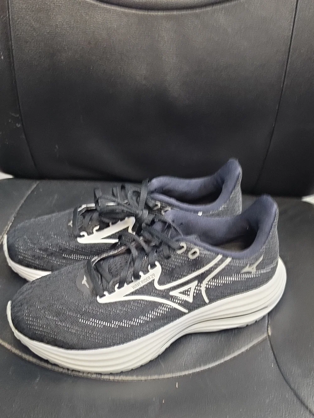 Mizuno Men's Navy and White Athletic Running Shoes
